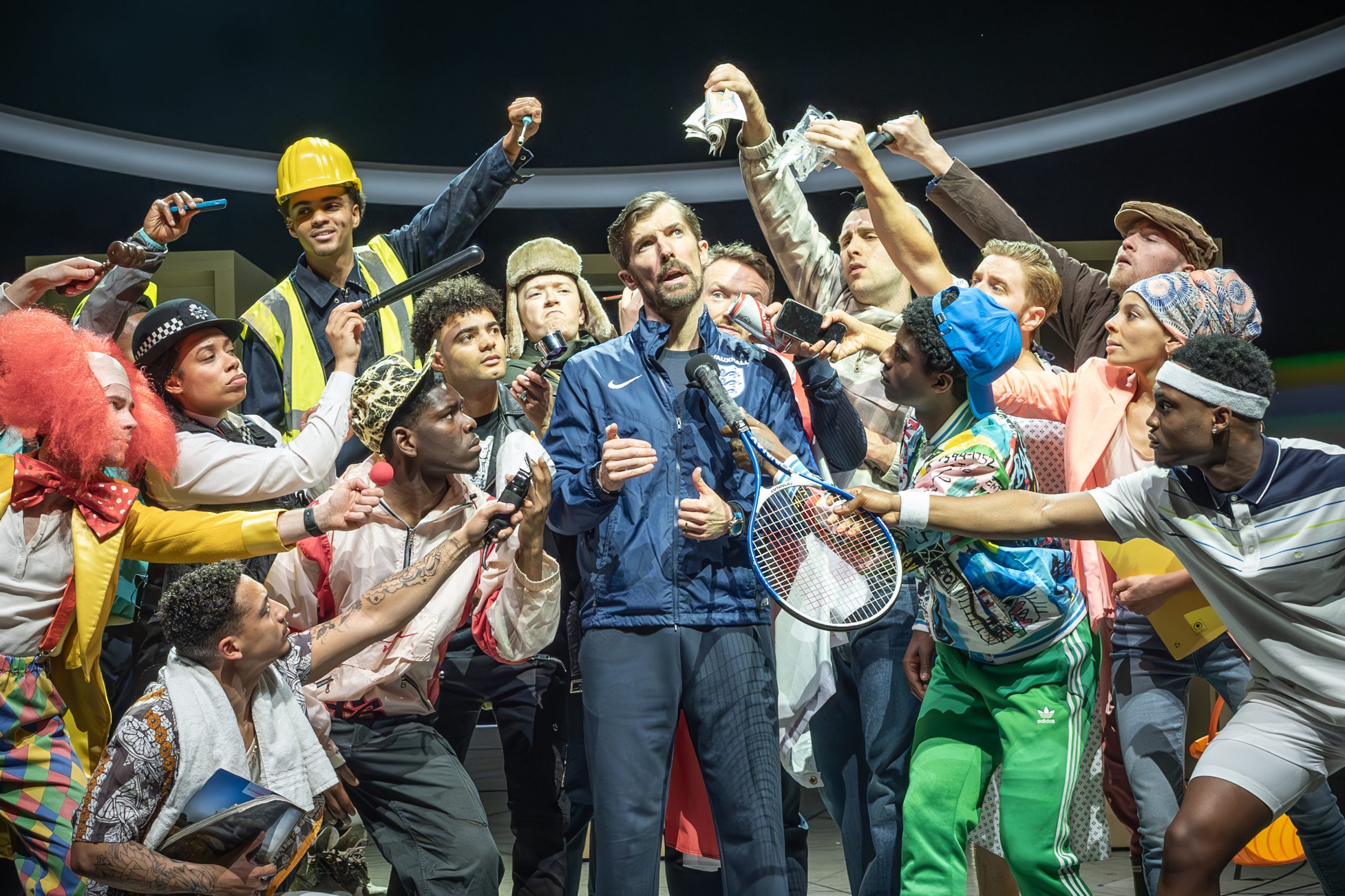 The cast of Dear England (2025) at the National Theatre (c) Marc Brenner 7226