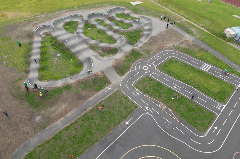 Wythenshawe Park Cycle Hub
