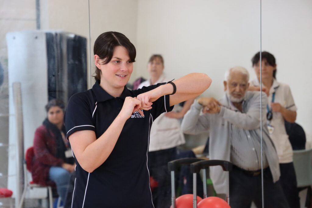 PARS Instructor delivering a class